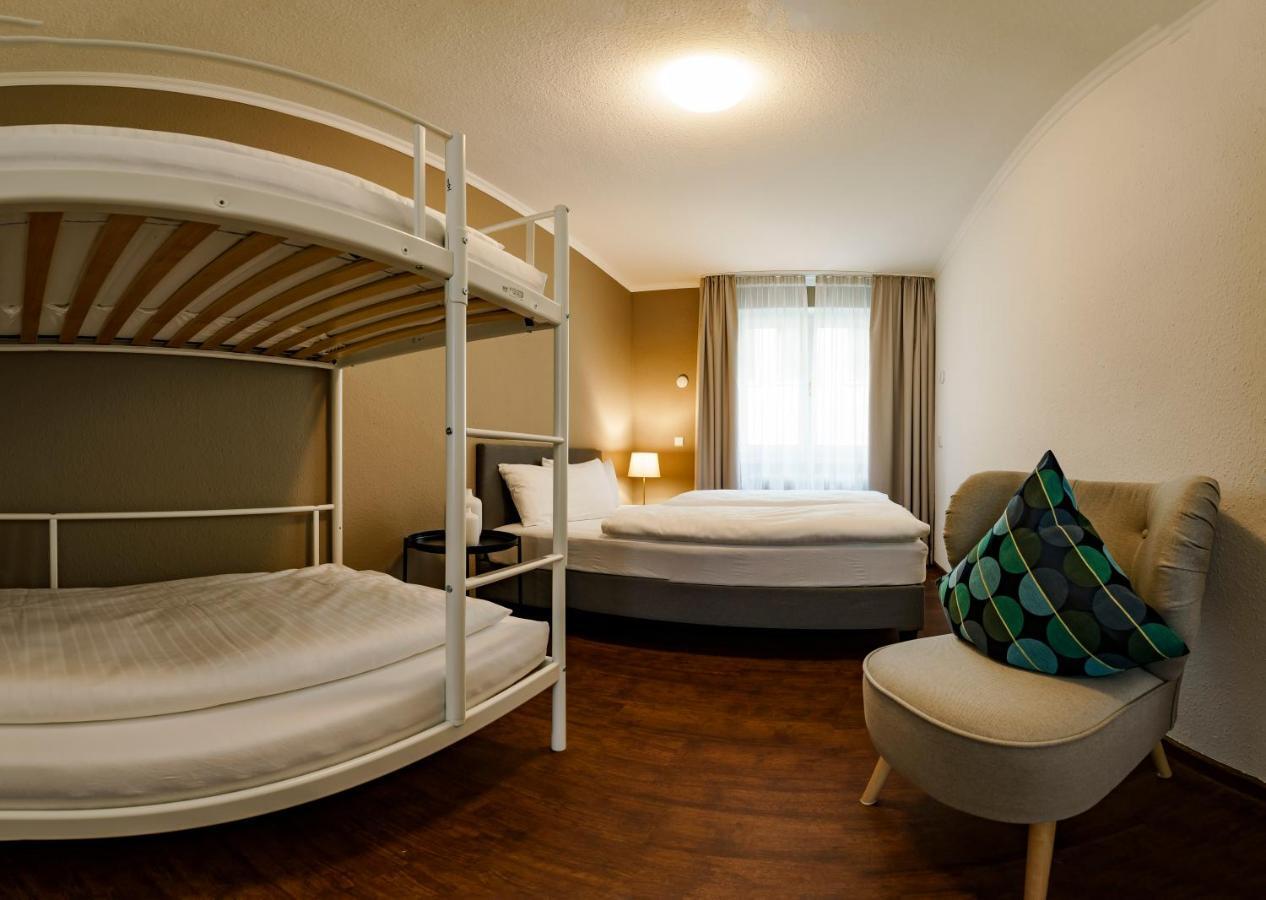 Hotel Rappen Am Muensterplatz Freiburg im Breisgau Exteriör bild